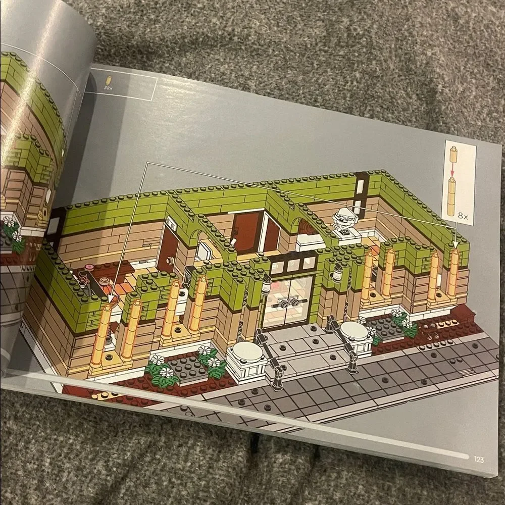 Lego natural history Museum instruction book